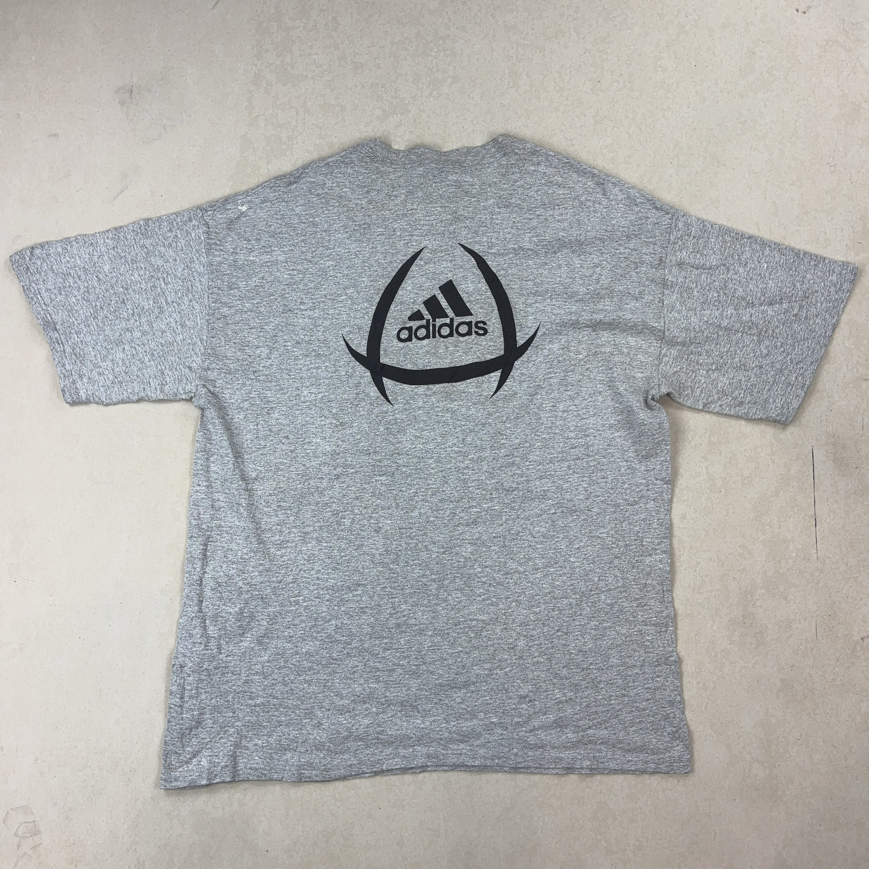 ADIDAS TEE - LARGE