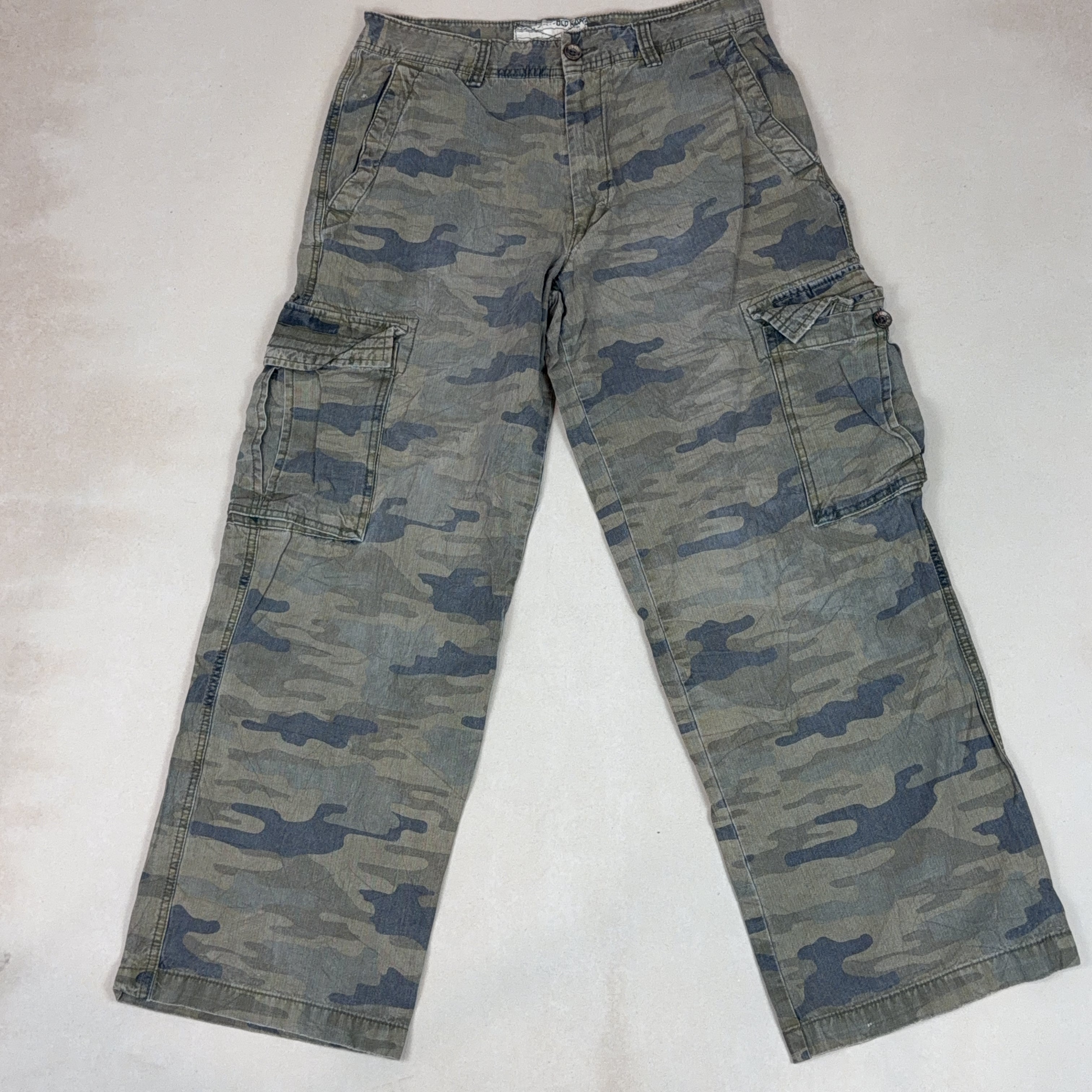 OLD NAVY PANTS - MEDIUM
