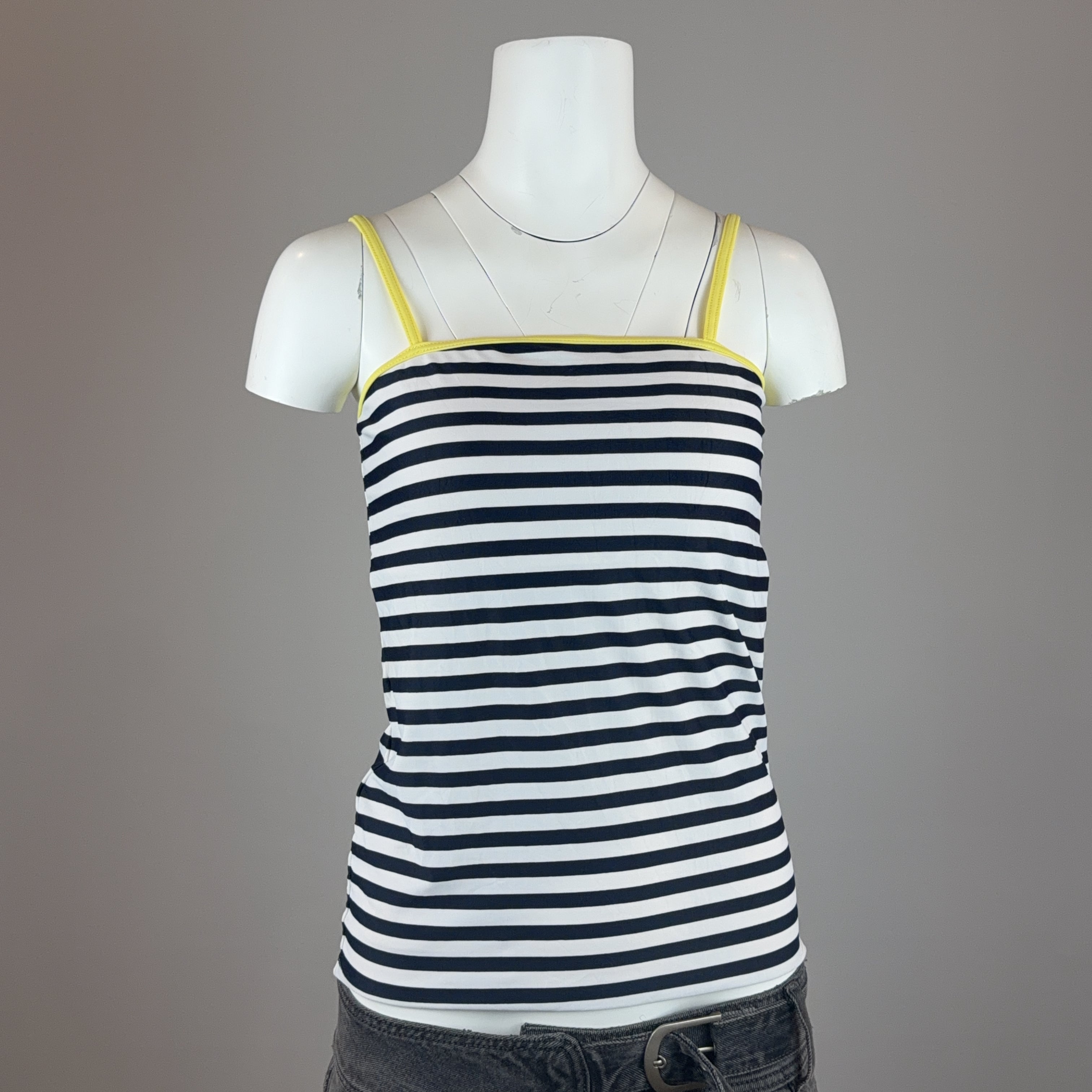 VINTAGE TOP - MEDIUM