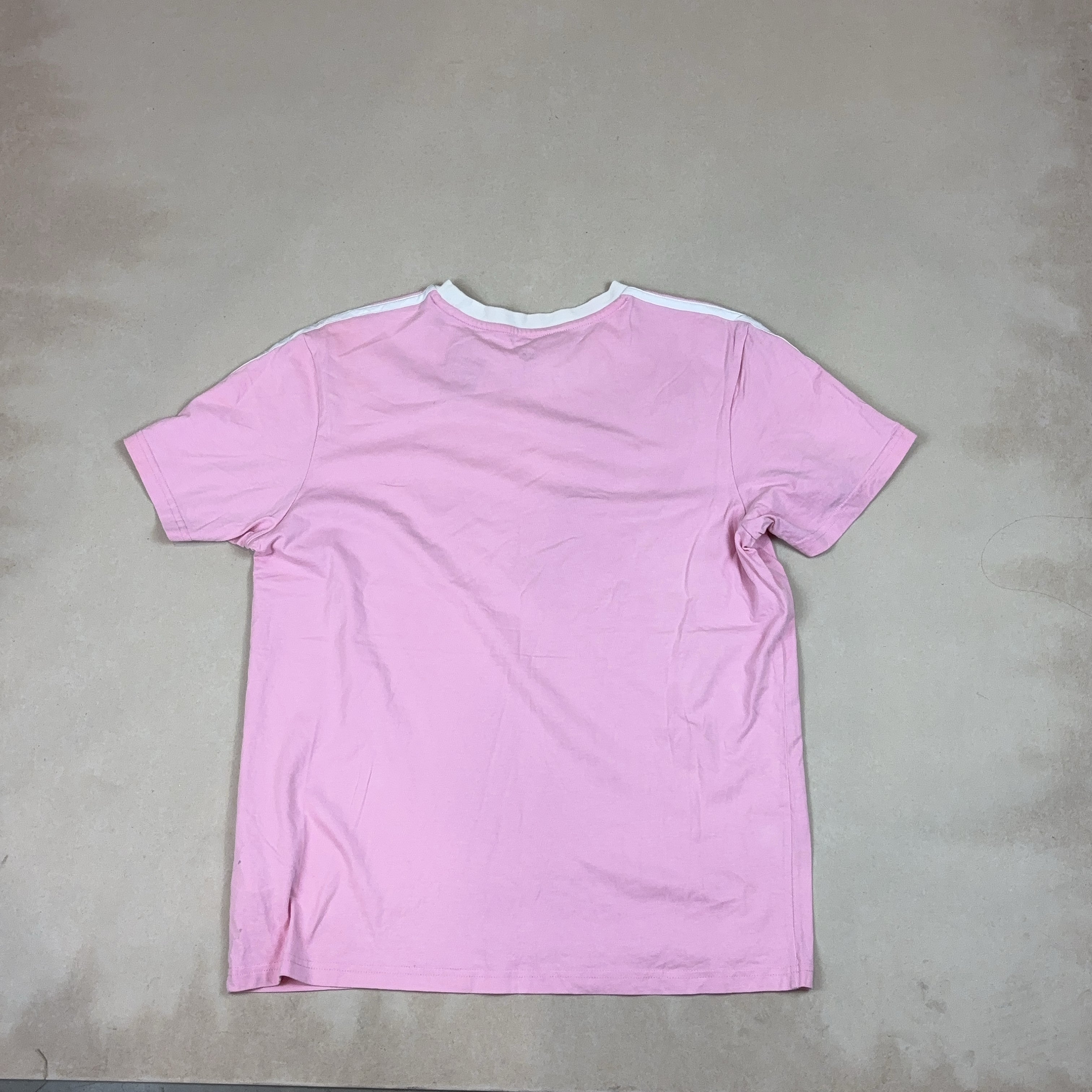 ADIDAS TEE - MEDIUM