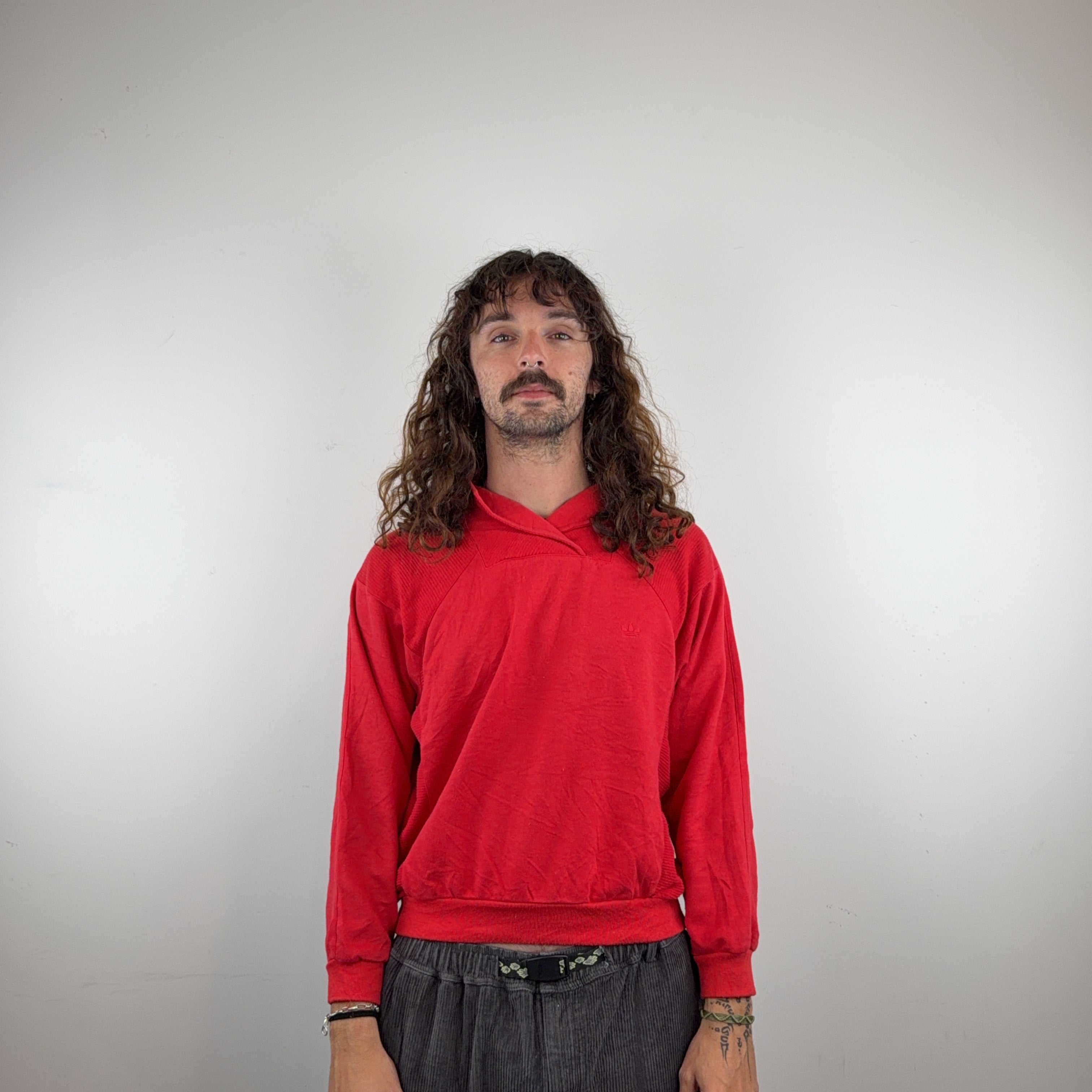 RED VINTAGE LONG SLEEVE - X SMALL