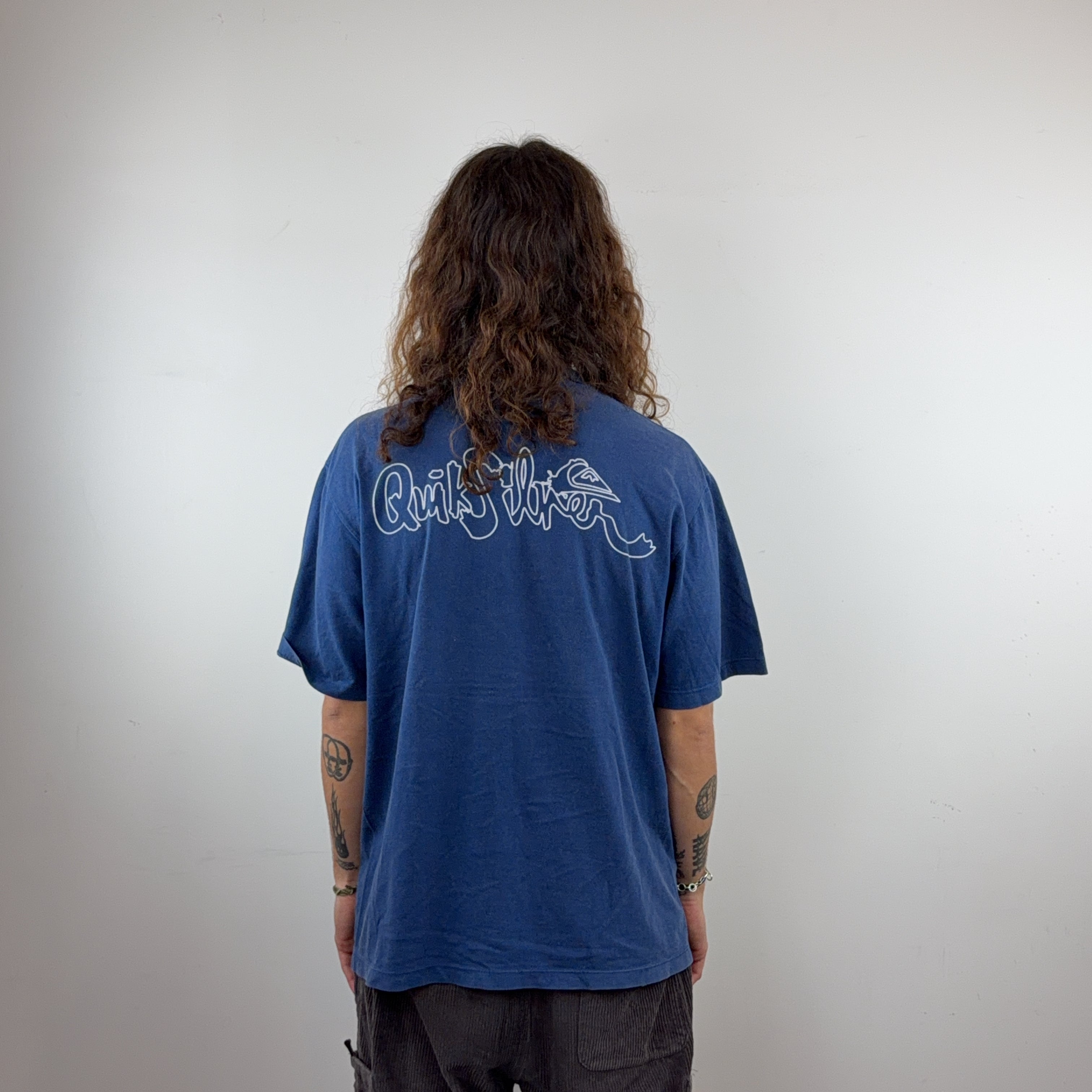QUIKSILVER TEE - LARGE