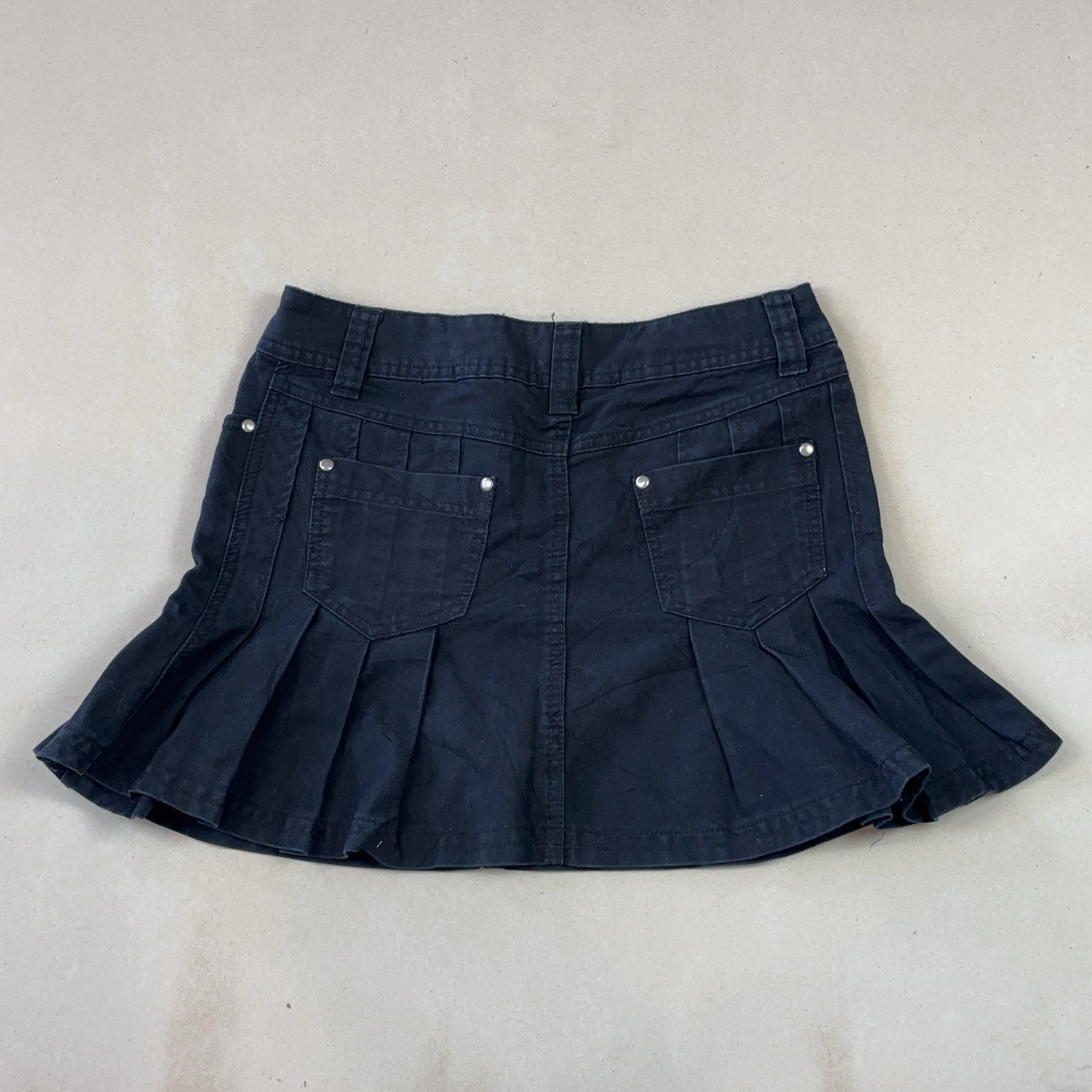 VINTAGE SKIRT - SMALL