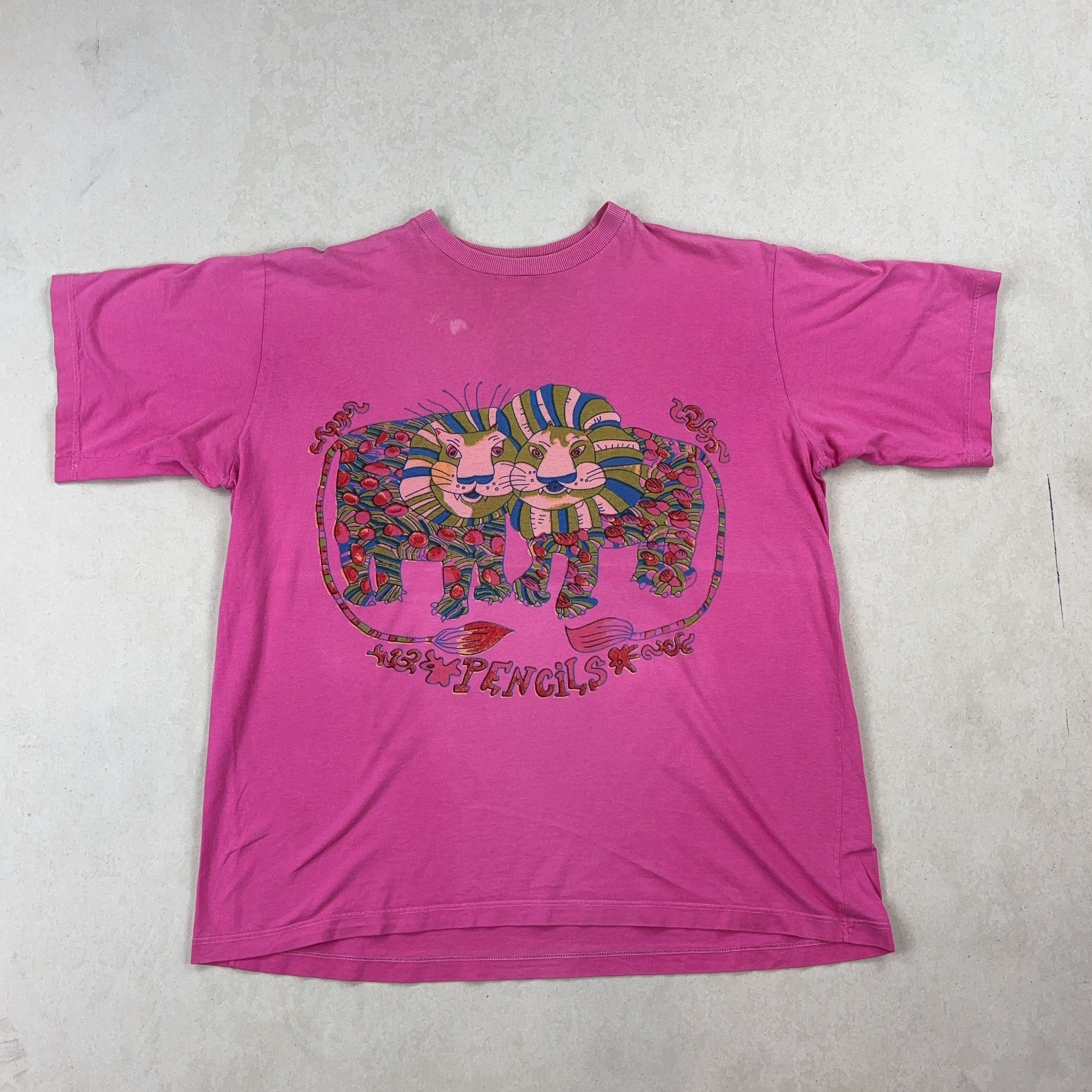 PINK GRAPHIC TEE - MEDIUM
