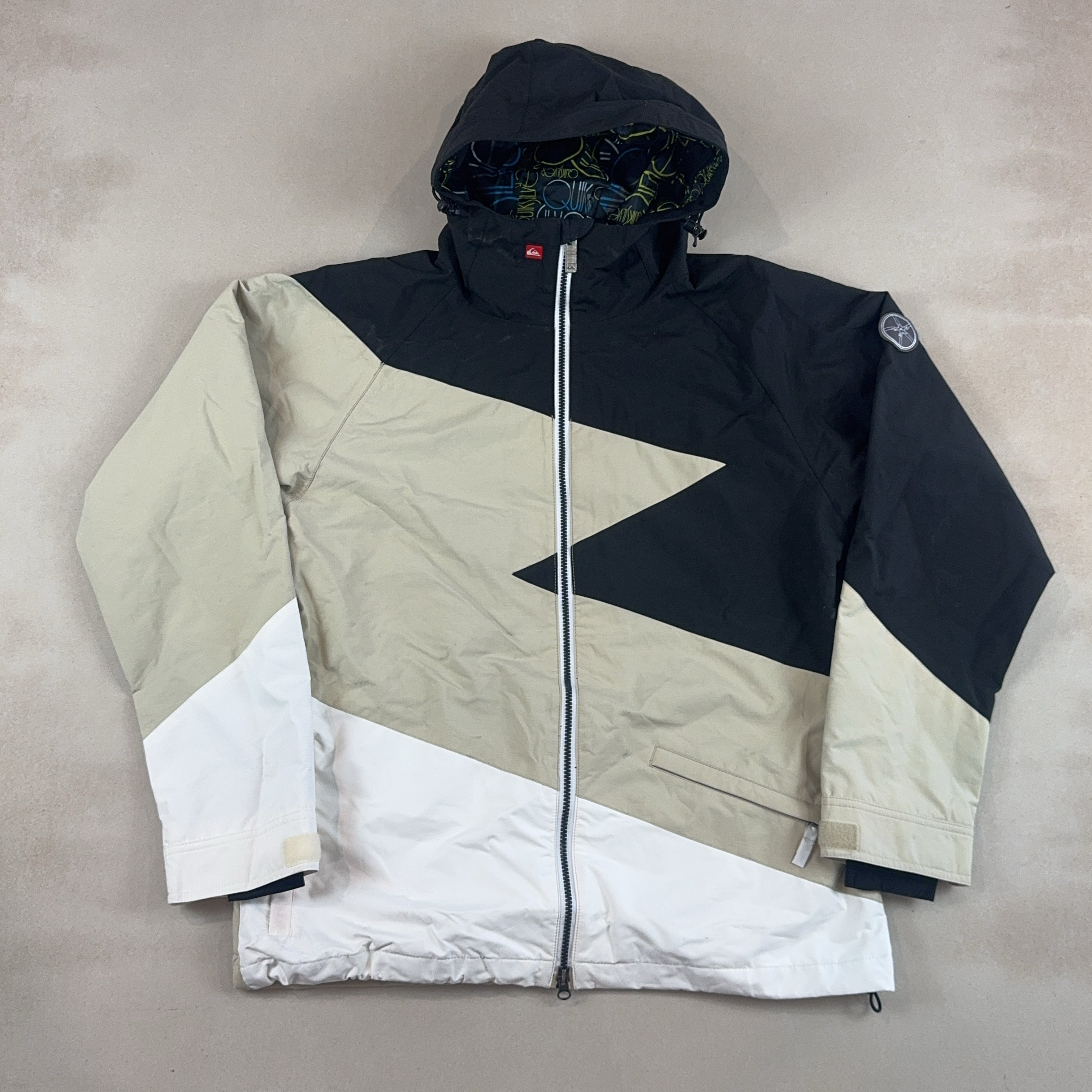 QUIKSILVER SNOW JACKET - MEDIUM