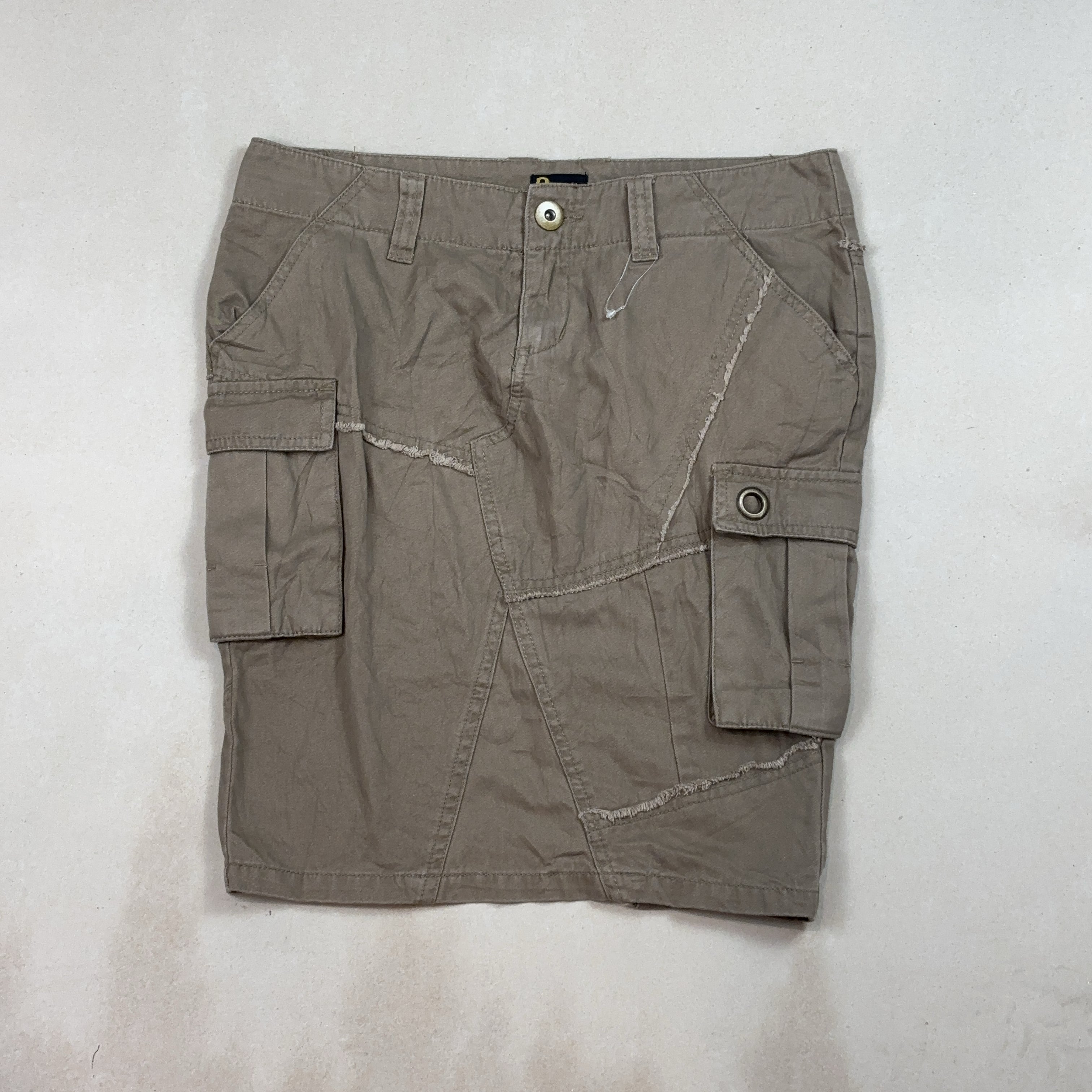 VINTAGE SKIRT - MEDIUM