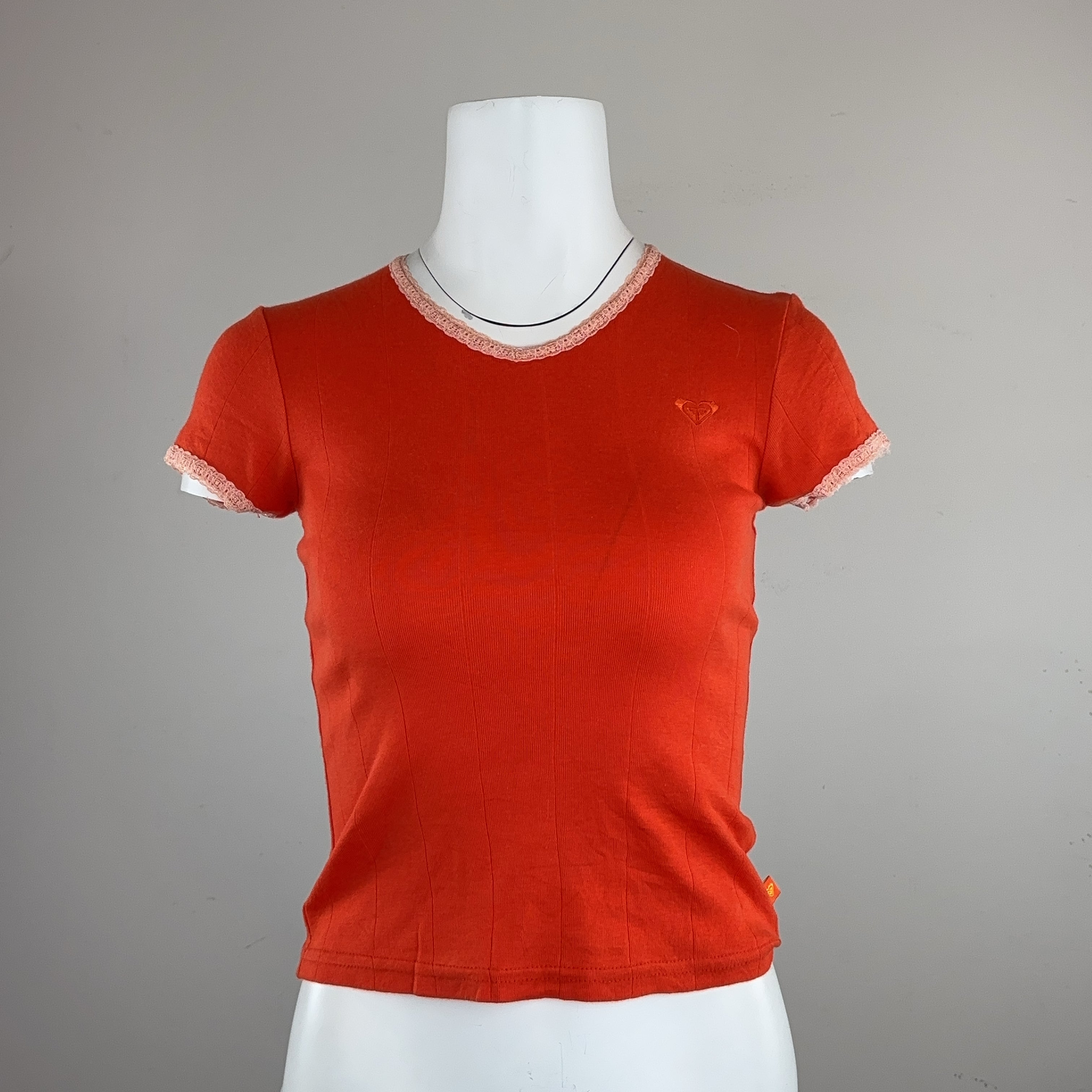 ROXY QUICKSILVER BABY TEE - SMALL