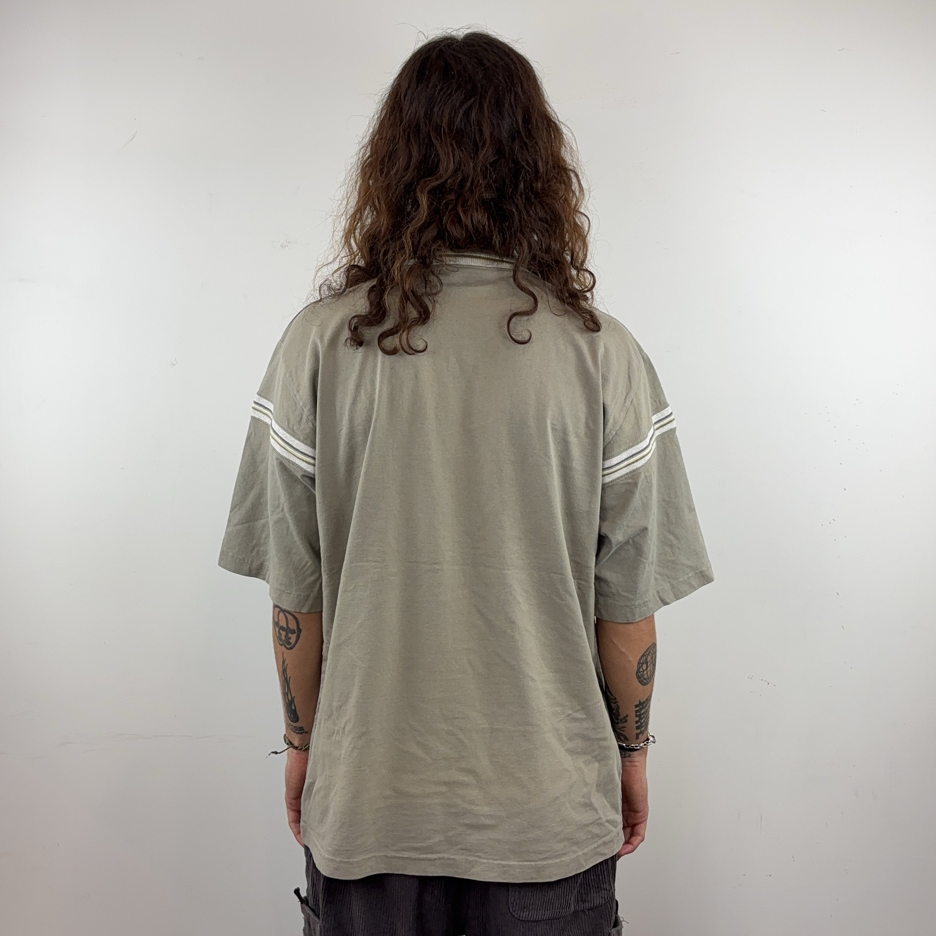 MAUI AND SONS TEE - LARGE