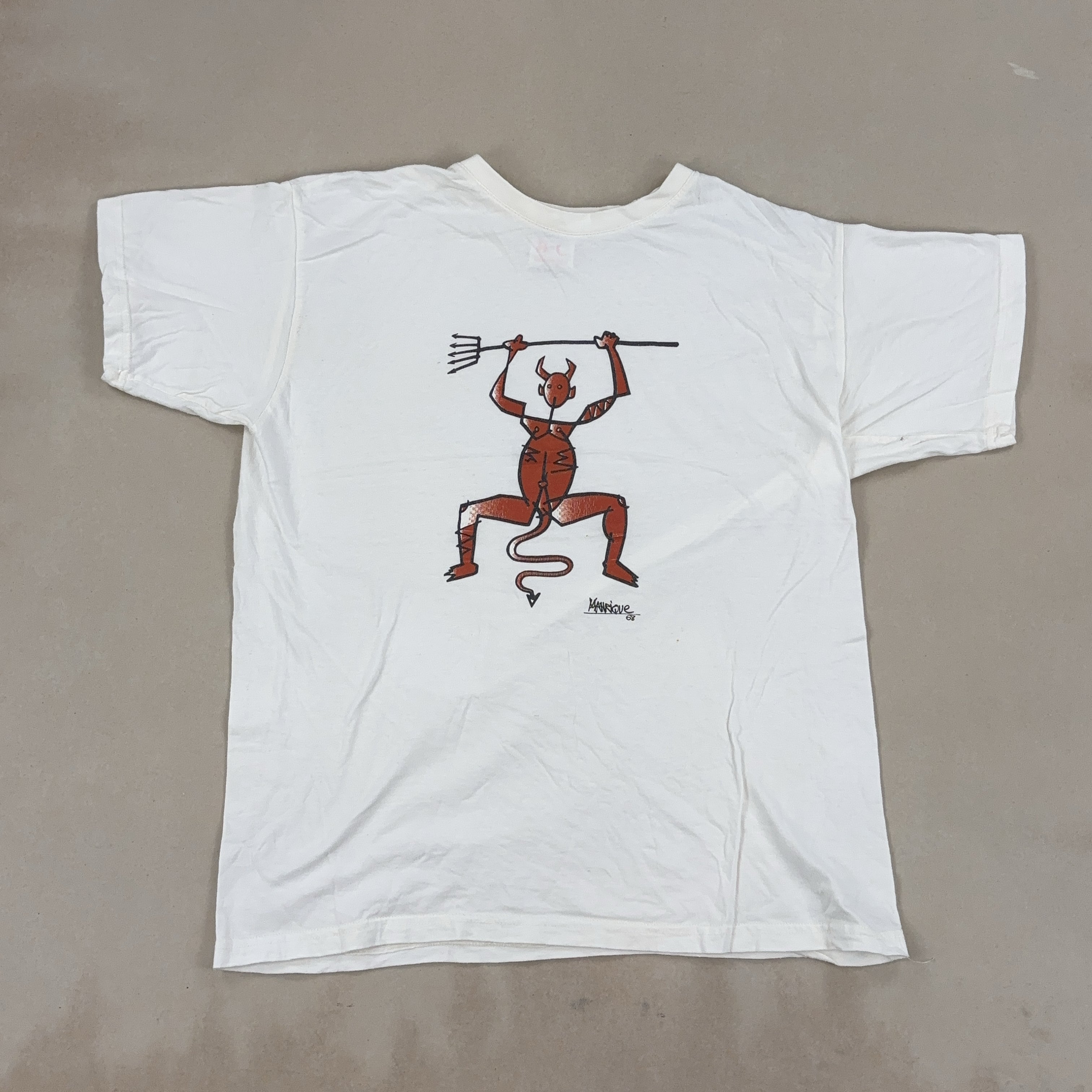 WHITE GRAPHIC TEE - MEDIUM