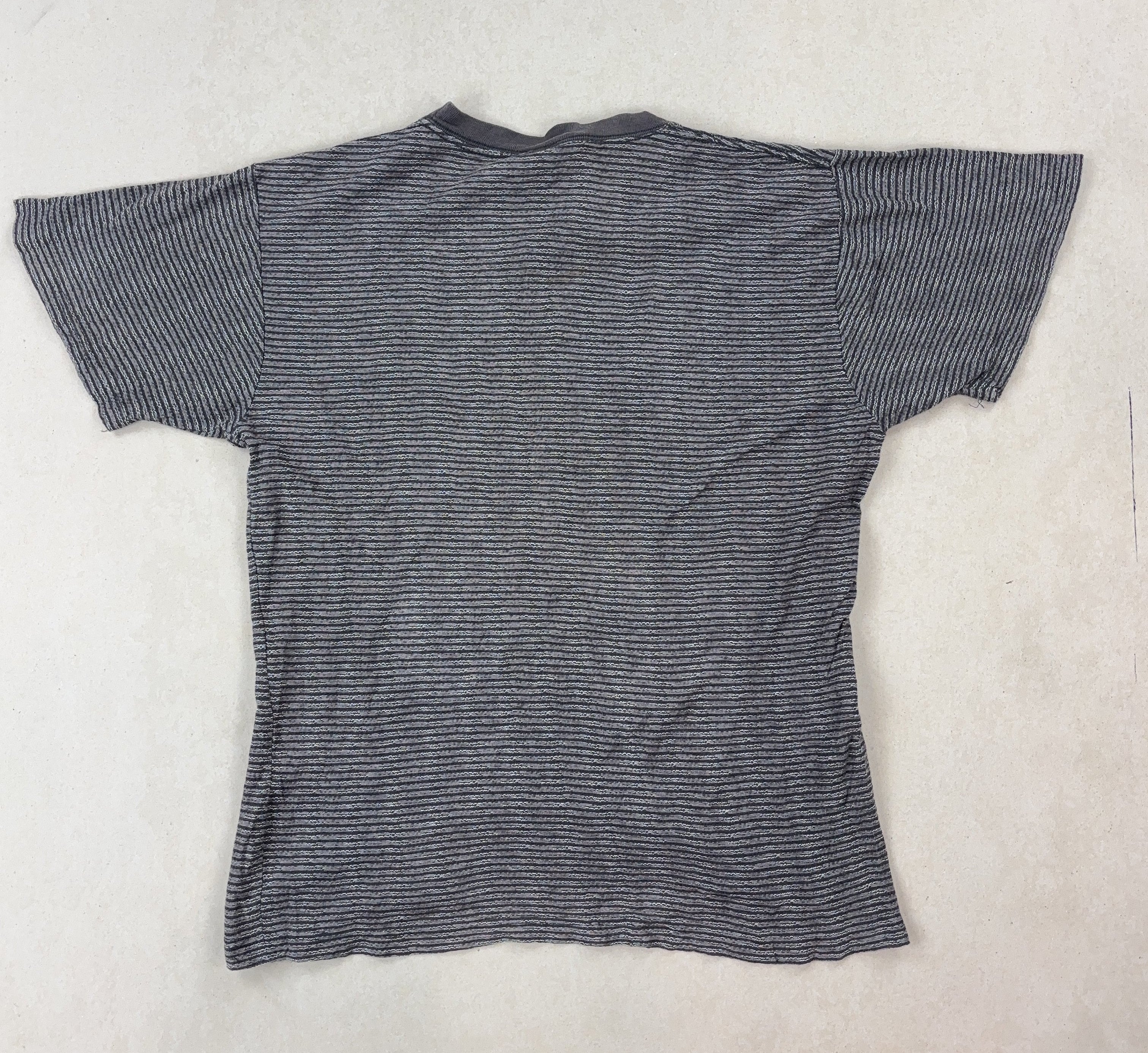 GORDON & SMITH TEE - MEDIUM