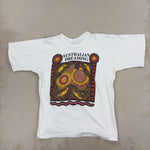 GRAPHIC 'AUSTRALIAN DREAMING' TEE - LARGE