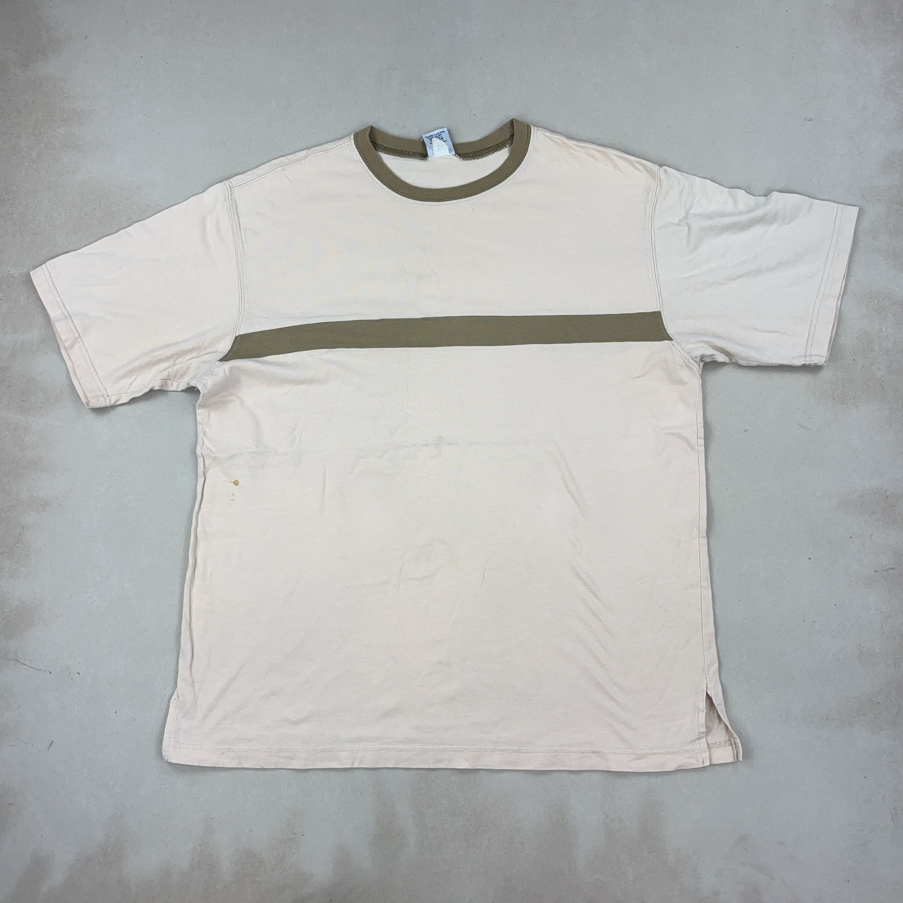 OLD NAVY TEE - LARGE