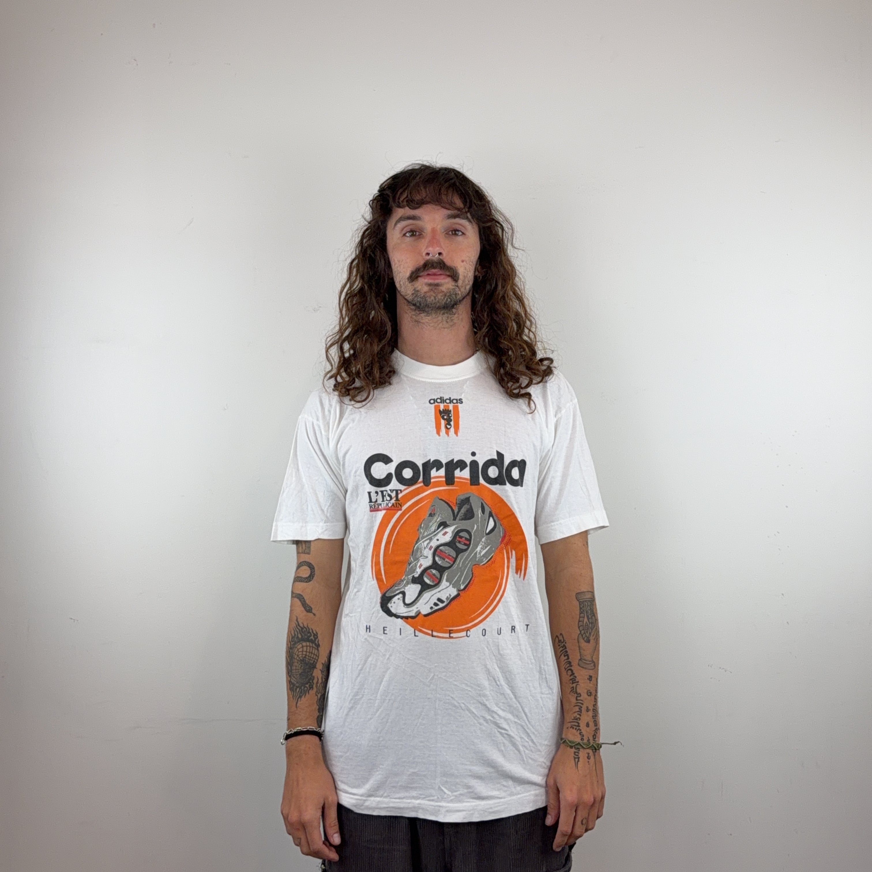 ADIDAS TEE - LARGE