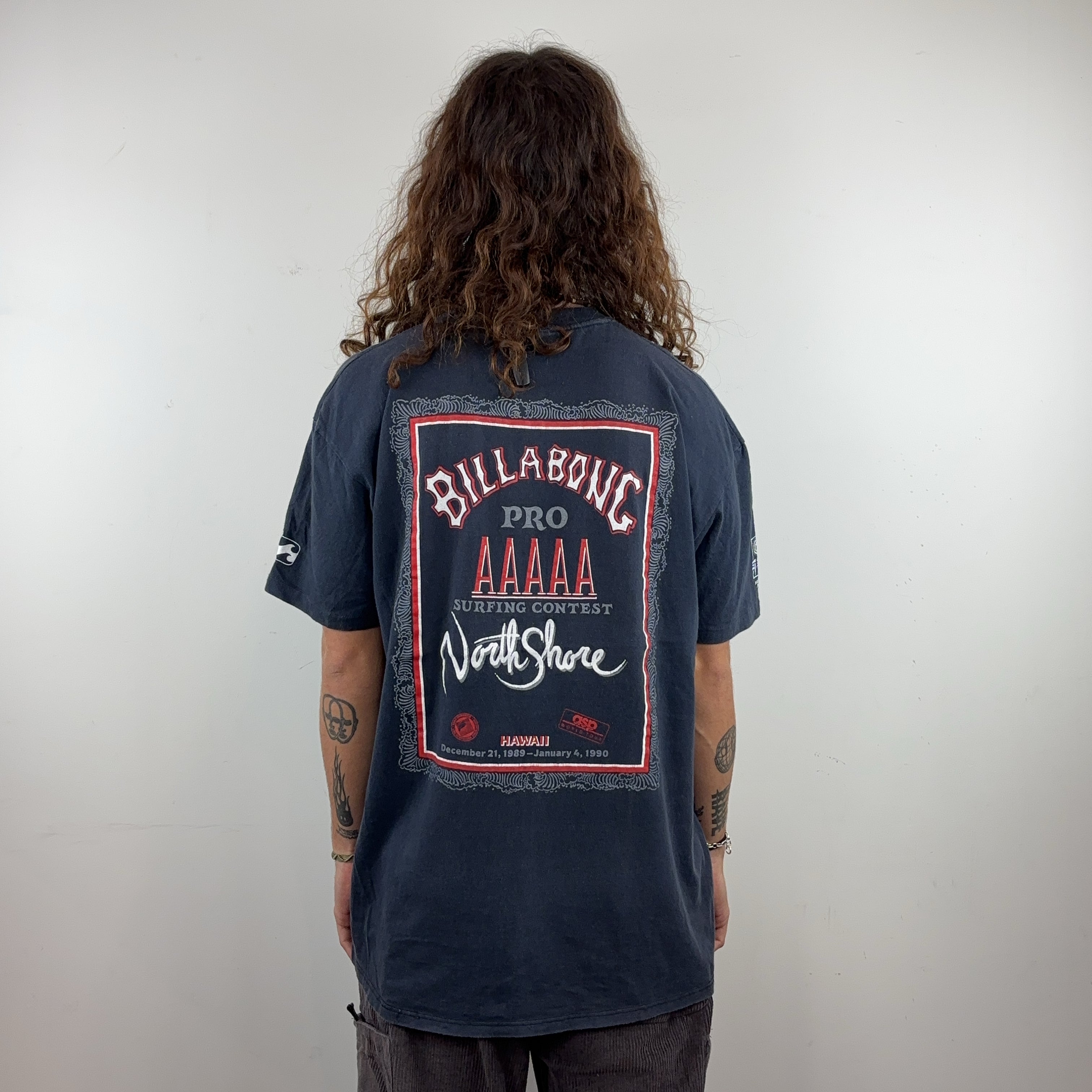 BILLABONG TEE - X LARGE