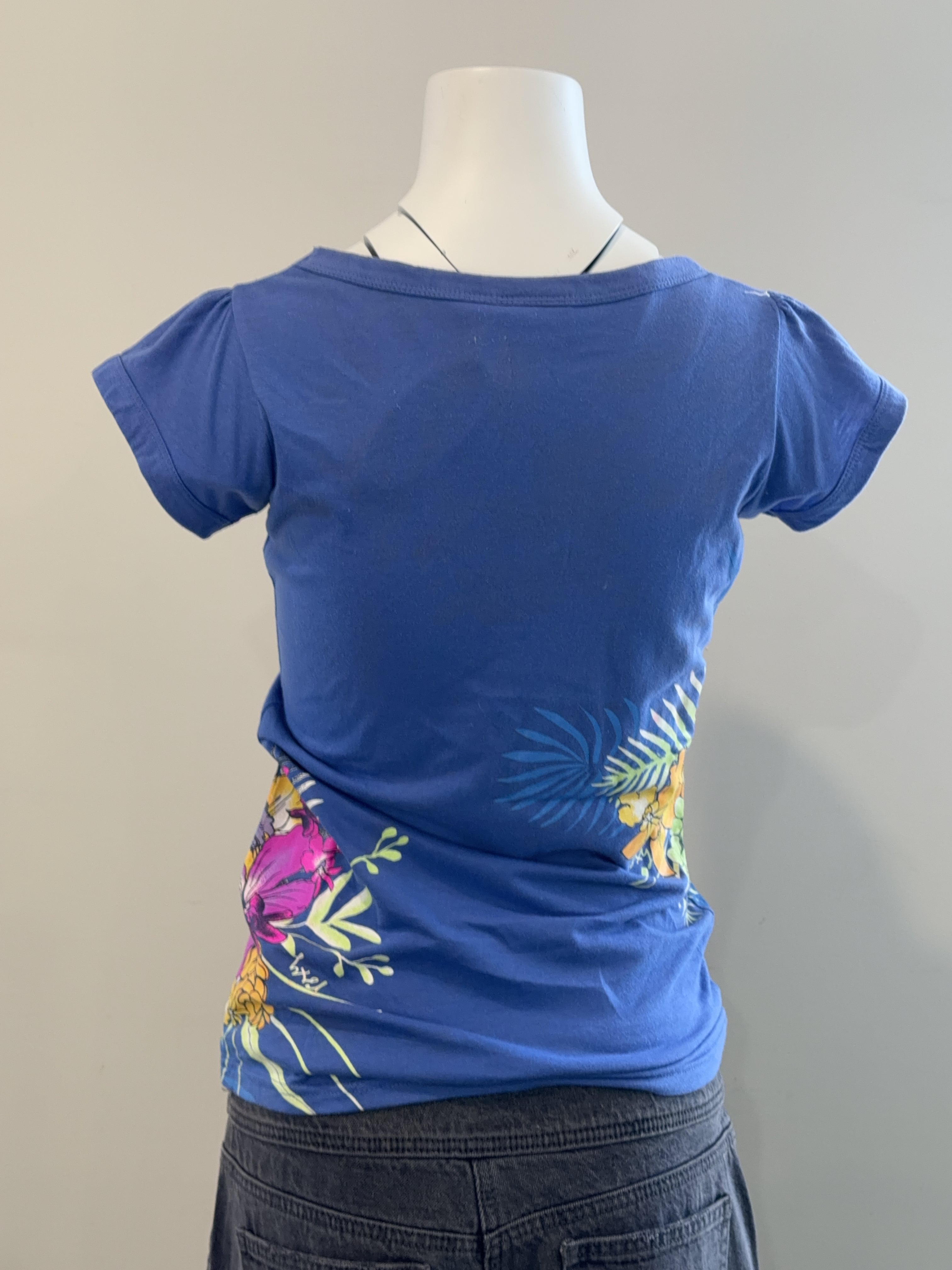 ROXY TEE - 10