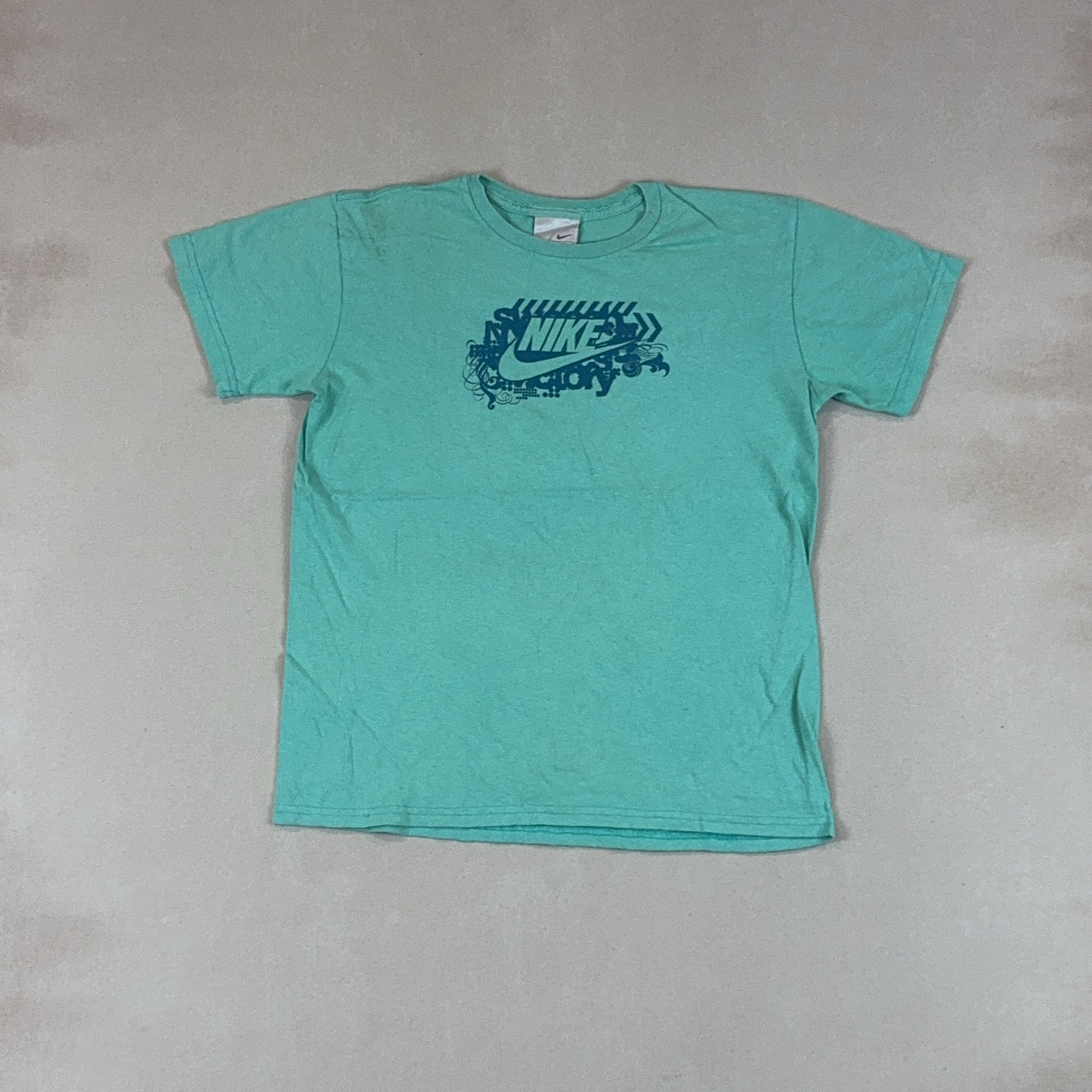 NIKE TEE - SMALL