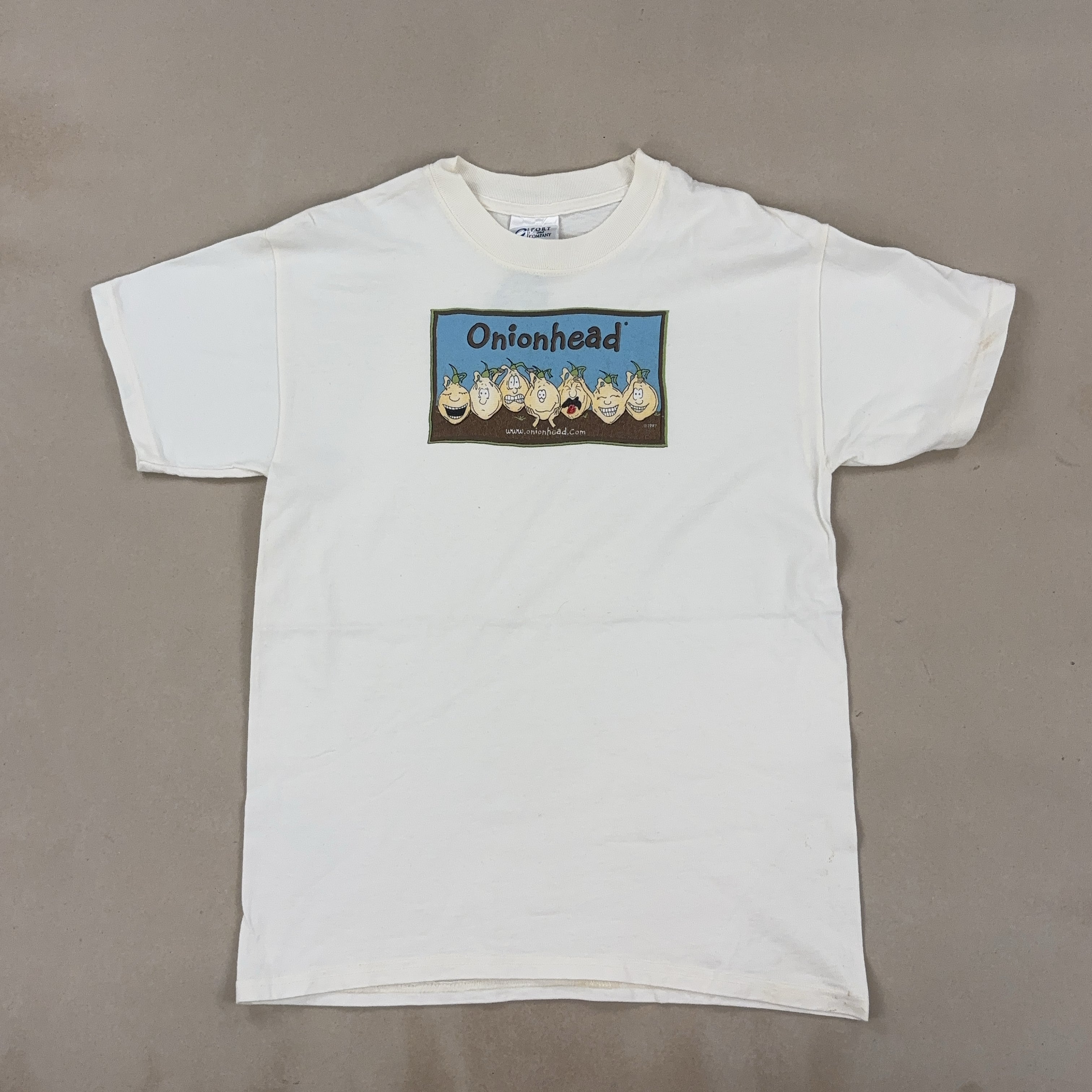 'ONIONHEAD' TEE - SMALL