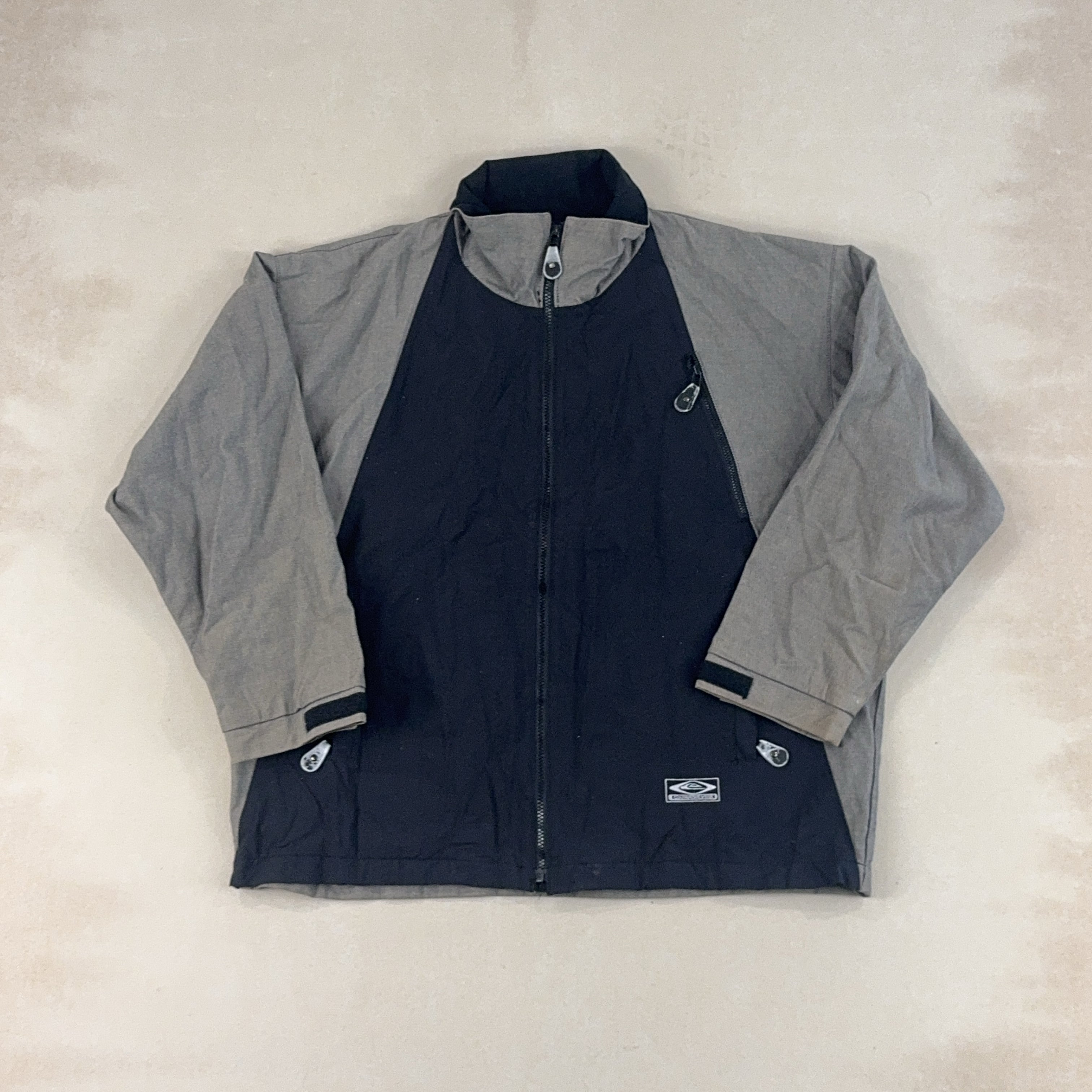 QUICKSILVER OCEAN PACIFIC JACKET - MEDIUM